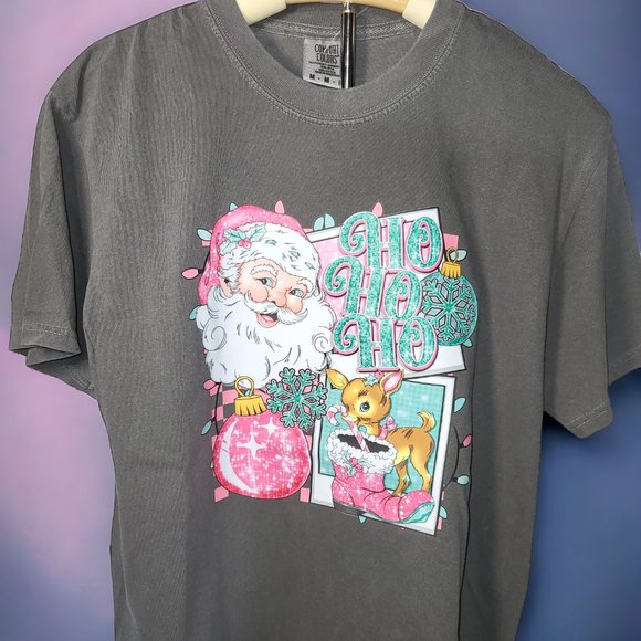 Medium Comfort Colors Santa Hohoho Tee - Picture 1 of 2